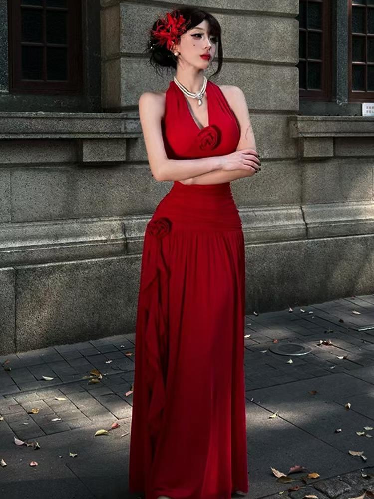 Halter Neck Maxi Dress